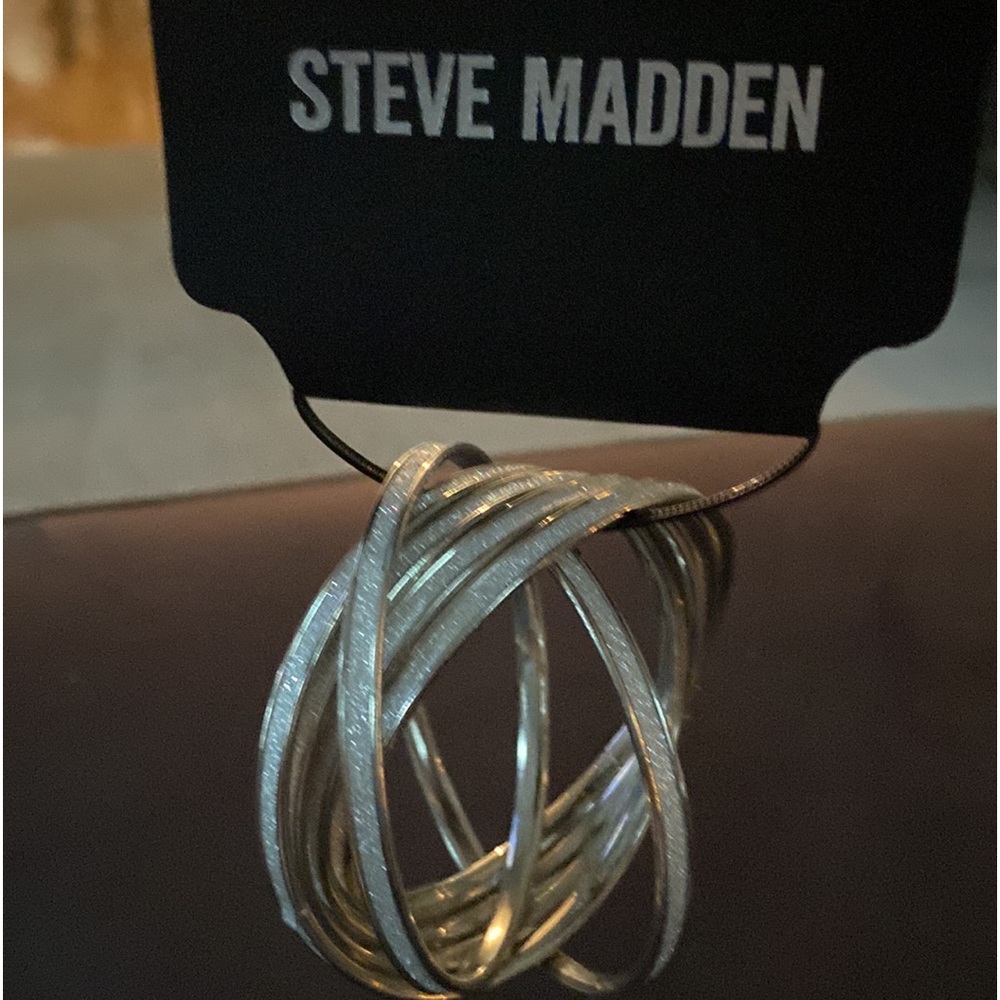 Steve Madden bangle bracelet